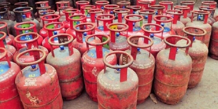 হৰমুজ জলদ্বীপ বন্ধ, তেন্তে ক’ৰ পৰা আহিছে LPG?