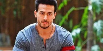 বলীউডৰ পৰা ডুৰাণ্ড কাপলৈ… পেছাদাৰী ফুটবলাৰ হিচাপে আত্মপ্ৰকাশ কৰিবলৈ সাজু টাইগাৰ শ্ৰফ
