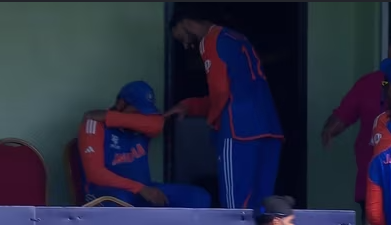 ইংলেণ্ডত ৰোহিত শৰ্মাৰ চকুত চকুপানী কিয়?