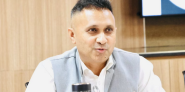 অসম মোৰ দ্বিতীয় ঘৰ, ইচ্ছা কৰিও বন্যাৰ্তৰ কাষত থাকিব পৰা নাইঃ আনন্দ মিশ্ৰ