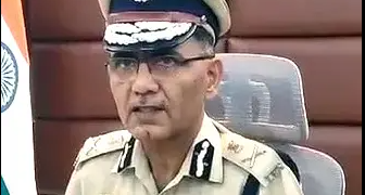 আৰক্ষীৰ মুখ্য কাৰ্যালয়ত ৰহস্যজনক অৱস্থাত উদ্ধাৰ DGPৰ মৃ*তদেহ