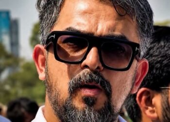 ‘মোৰ হৃদয়খন অসমতে থাকি যাব…’