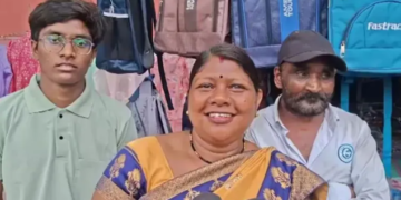 ফুটপাথৰ দোকানেৰে পিতৃৰ জীৱন সংগ্ৰাম, NEET পৰীক্ষাত উজলিল পুত্ৰ