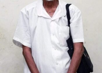 জীৱনৰ সমগ্ৰ উপাৰ্জন অনাথ শিশুৰ বাবে কৰিলে দান, এতিয়া জীৱিকা নিৰ্বাহৰ বাবে কৰে হোটেলত কাম
