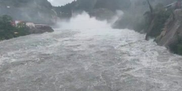 NHPCয়ে এৰিছে পানী, ৰাজ্যৰ ৫ জিলাত হাই এলাৰ্ট, প্ৰশাসনে বজাইছে চাইৰেন
