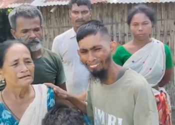 কিয় হুকহুকাই কান্দি উঠিল শুকুৰ আলী?