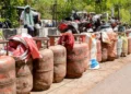 LPG চিলিণ্ডাৰৰ ডাঙৰ আপডেট, ১৬ আগষ্টৰ পূৰ্বে কৰক এই কাম!