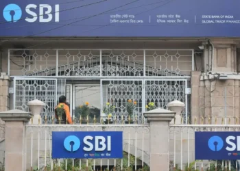 SBI ৰ নিয়ম সলনি, ১ অক্টোবৰৰ পৰা বৃদ্ধি পাব এই চাৰ্জ!