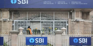 SBI ৰ নিয়ম সলনি, ১ অক্টোবৰৰ পৰা বৃদ্ধি পাব এই চাৰ্জ!