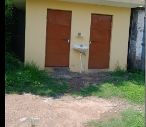 ‘ছাৰ-বাইদেউ বাথৰুমত সোমাই আমাক সোনকালেই ঘৰলৈ যাব দিয়ে’