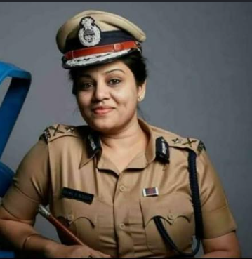 মুখ্যমন্ত্ৰীকো গ্ৰেপ্তাৰ কৰিবলৈ ভয় নকৰা ‘লেডী সিংহাম’ৰ ডি ৰূপাৰ কাহিনী!