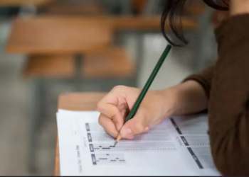 এনেকৈ কৰক SSC পৰীক্ষাৰ প্ৰস্তুতি, নিশ্চিতভাৱে পাব চৰকাৰী চাকৰি