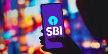 SBI গ্ৰাহকৰ বাবে ডাঙৰ সতৰ্কবাণী! ১ অক্টোবৰৰ পৰা সলনি হ’ব এই নিয়ম