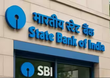 SBIৰ গ্ৰাহকৰ বাবে গুৰুত্বপূৰ্ণ খবৰ! ৪বাৰতকৈ অধিক ধন উলিয়ালে লাগিব অতিৰিক্ত মূল্য