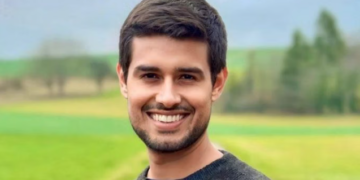 ভাৰতত আঁতৰোৱা হ’ল Youtuber ধ্ৰুৱ ৰাঠীৰ ভিডিঅ’!