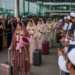 হাজাৰ বাধাৰ পিছতো ভাৰতীয় যুৱকৰে সংসাৰ কৰাৰ মন পাক যুৱতীৰ