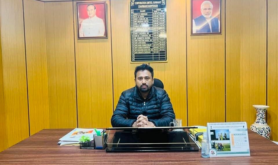 বিজেপি এৰিলে সীমান্ত শেখৰে, অসম ৰাজ্যিক চলচ্চিত্ৰ বিত্ত আৰু উন্নয়ন নিগমৰ অধ্যক্ষৰ পদো কৰিলে ত্যাগ