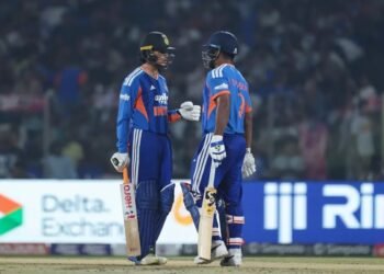 বেট-বলত ভাৰতৰ দপদপনি, আফগানিস্তানৰ বিৰুদ্ধে শৃংখলা জয়