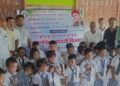 জুবিন গাৰ্গৰ স্মৃতিত মানৱতাৰ সেৱা: বানপীড়িত ২৩৭ ছাত্ৰ-ছাত্ৰীক ইউনিফৰ্ম আৰু বহী বিতৰণ সেউজী বসুন্ধৰাৰ