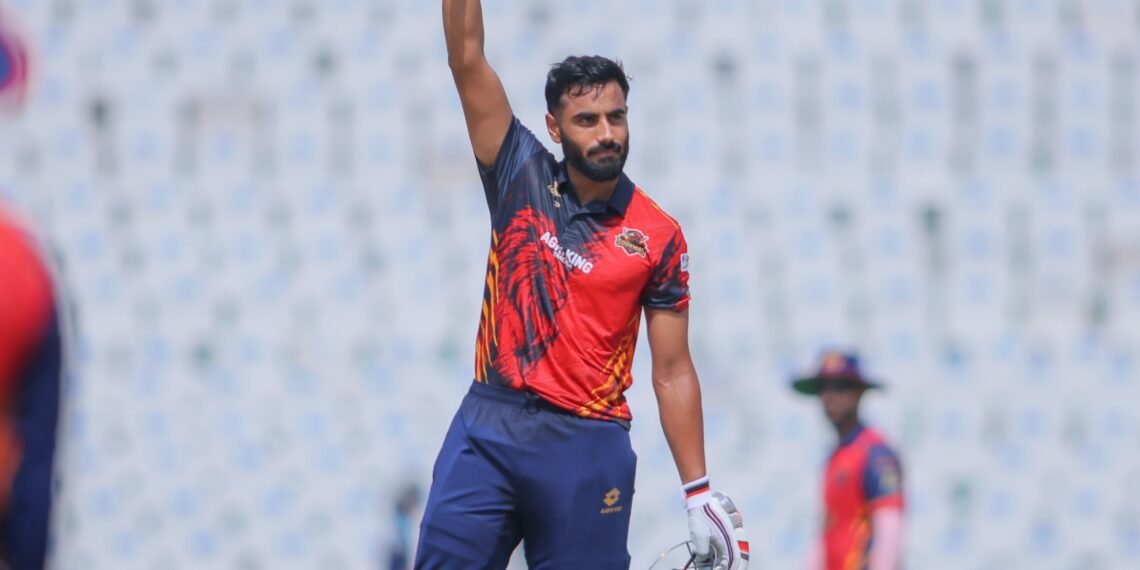 কোনো ভাৰতীয় ক্ৰিকেটাৰে কৰিব নোৱাৰা কাম কৰিলে নমন ধীৰে