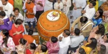 এটা লাড্ডুৰ দাম উঠিল ১.০১ কোটি টকা