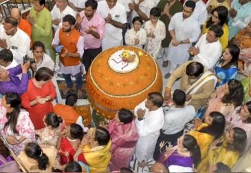 এটা লাড্ডুৰ দাম উঠিল ১.০১ কোটি টকা