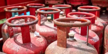LPG গ্ৰাহকৰ বাবে সুখবৰ! হ্ৰাস পালে চিলিণ্ডাৰ বুকিঙৰ সময়