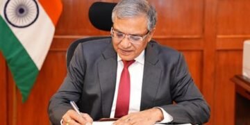নিৰ্বাচন আয়ুক্তক অপসাৰণৰ প্ৰক্ৰিয়া কিমান কঠিন?