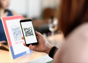 Financial Fraud: আপুনি QR Code স্কেন কৰি ধন পৰিশোধ কৰে নেকি? প্ৰৱঞ্চনাৰ পৰা হাত সাৰিবলৈ সহজ উপায় জানক