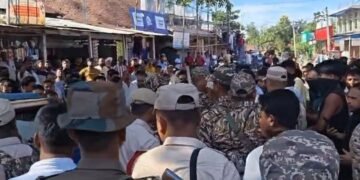 চামগুৰিত প্ৰাক্ নিৰ্বাচনী হিং*সা, গৌৰৱ গগৈৰ বাহনলৈ শিলগুটি নিক্ষেপ কাৰ?