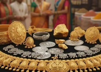 Gold Price Forecast: কোটিপতি হ’ব খুজিলে জমা কৰক সোণ, পুনৰ হ’ব পাৰে আকাশলংঘী!
