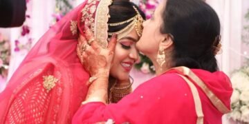 বিয়াৰ পিছত বোৱাৰীসকল শহুৰেকৰ সম্পত্তিৰ মালিক হয় নেকি? আইনে কি কয় জানক