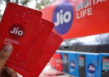 JIO SIM: এটা কিনিলে এটা ফ্ৰী- ৰিচাৰ্জ নোহোৱাকৈ উপলব্ধ হ’ব নেকি জিঅ’ৰ সেৱা?