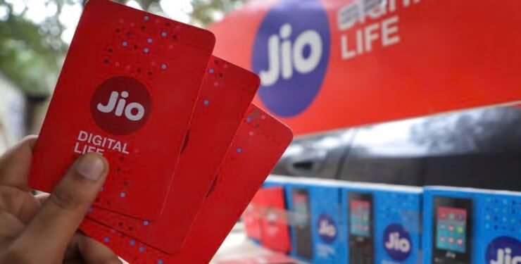JIO SIM: এটা কিনিলে এটা ফ্ৰী- ৰিচাৰ্জ নোহোৱাকৈ উপলব্ধ হ’ব নেকি জিঅ’ৰ সেৱা?