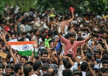 প্ৰধানমন্ত্ৰীৰ বিৰুদ্ধে Gen-Zৰ প্ৰতিবাদ, Gen-Zয়ে জ্বলাই দিলে শিক্ষা মন্ত্ৰালয়, ন্যায় মন্ত্ৰালয়