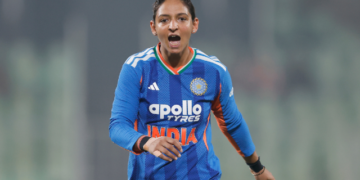 ৮টা খিতাপ জয়েৰে সোণালী অধ্যায়ৰ অন্ত! অধিনায়কত্ব এৰিলে হৰমনপ্ৰীত কৌৰে