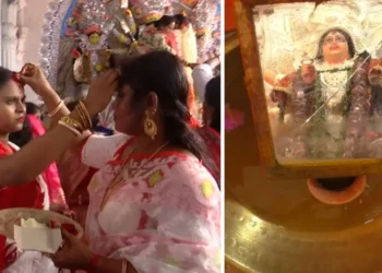 বিজয়া দশমীত মহিলাসকলে কিয় সেন্দূৰ খেল খেলে? আঁৰৰ ৰহস্য জানক