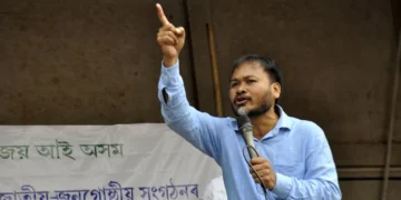 ৭ দিনত ভৰি দিলে অখিল গগৈৰ ধৰ্মঘটে, ক্ষতিপূৰণ নিদিয়ালৈকে আন্দোলন অব্যাহত ৰখাৰ হুংকাৰ