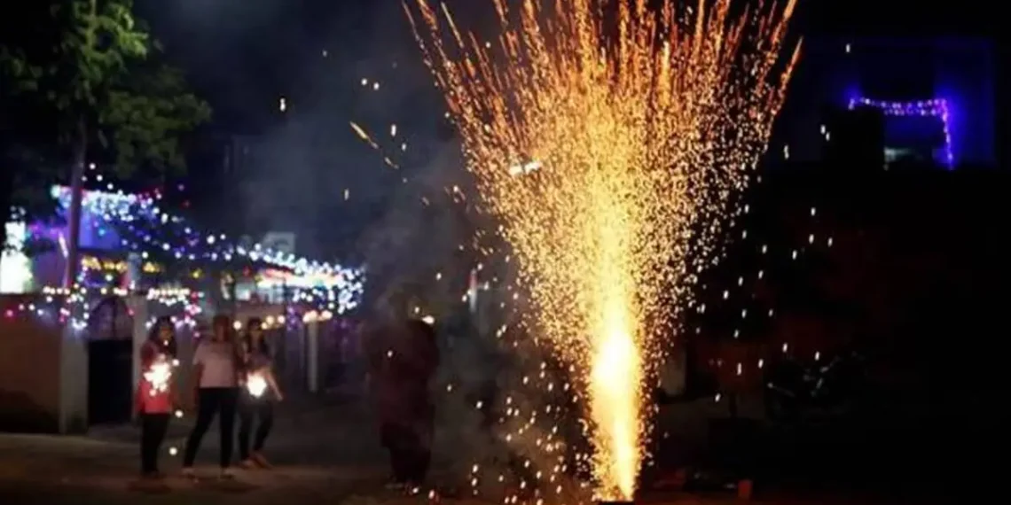 Diwali 2026: ৮ নৱেম্বৰ নে ৯ নৱেম্বৰ? অসমত কেতিয়া কৰিব দীপাৱলী উদযাপন জানক