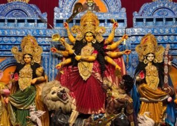 কাইলৈ মহালয়া, ধৰাৰ বুকুলৈ আগমণ ঘটিব মা দুৰ্গাৰ
