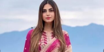 ‘পৰিচালকে দুপৰ নিশা নিজৰ ৰূমলৈ মাতি নিলে আৰু…’