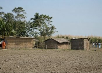 মিঞাৰ বিৰুদ্ধে ভয়ংকৰ অভিযোগ, ‘খিলঞ্জীয়াৰ ভূমি, মন্দিৰৰ মাটি দখল মিঞাৰ’