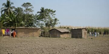 মিঞাৰ বিৰুদ্ধে ভয়ংকৰ অভিযোগ, ‘খিলঞ্জীয়াৰ ভূমি, মন্দিৰৰ মাটি দখল মিঞাৰ’