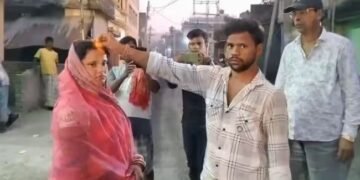 দুই সন্তানৰ মাতৃৰ যুৱকৰ সৈতে দুৰ্ঘোৰ প্ৰেম, প্ৰেমিকৰ সৈতে স্বামীয়ে বিয়া পাতি দিলে পত্নীৰ