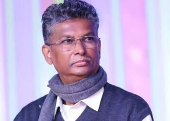 কংগ্ৰেছৰ অসন্তুষ্টিৰ মাজতে কৰ্ণাটকত SIRক সমৰ্থন কংগ্ৰেছ মন্ত্ৰী সতীশ জাৰ্কিহোলি
