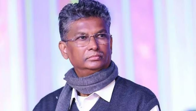 কংগ্ৰেছৰ অসন্তুষ্টিৰ মাজতে কৰ্ণাটকত SIRক সমৰ্থন কংগ্ৰেছ মন্ত্ৰী সতীশ জাৰ্কিহোলি