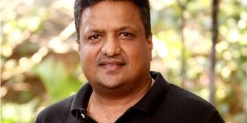 বলিউডৰ এইগৰাকী বিখ্যাত নিৰ্মাতা-পৰিচালকৰ ৰহস্যজনক পৰিস্থিতিত মৃত্যু
