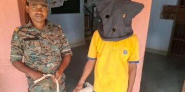 দলবদ্ধ অপকৰ্মৰ ভুৱা কাহিনীৰে কন্যাক হ*ত্যাৰ অভিযোগ! গ্ৰেপ্তাৰ কন্যাৰ পিতৃ